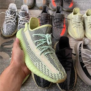 Size 10M used but still in good condition.